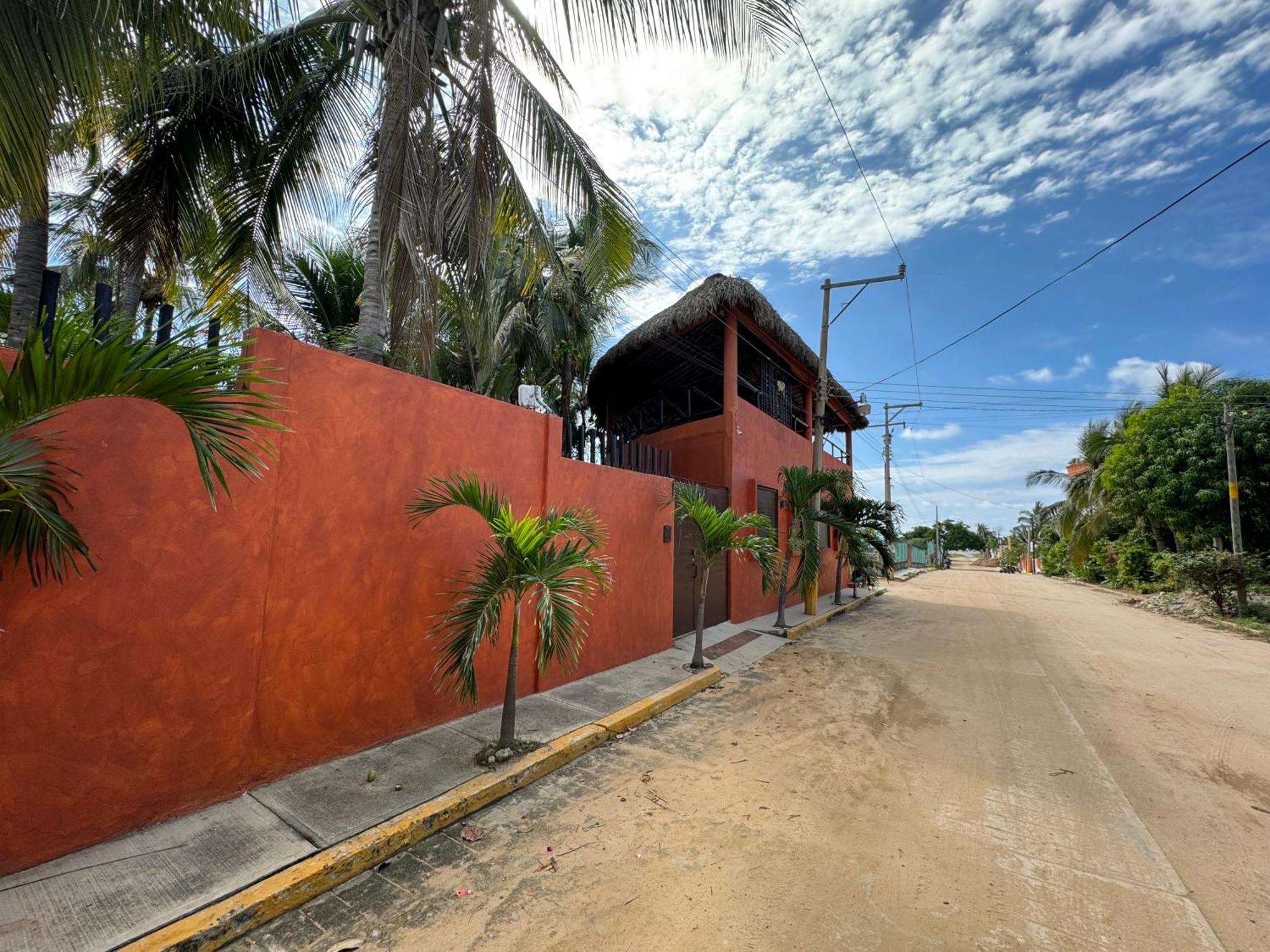 One Love Hostal Puerto Escondido ภายนอก รูปภาพ