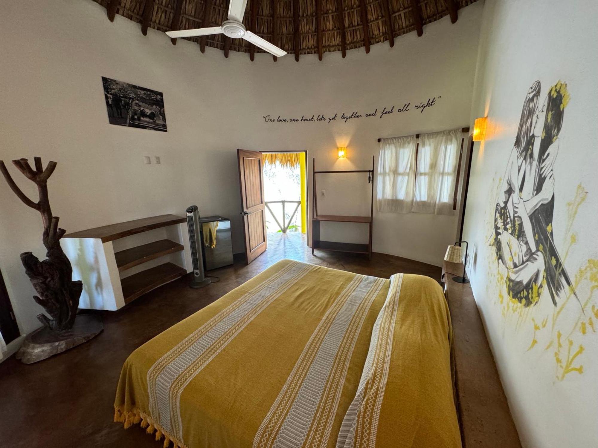 One Love Hostal Puerto Escondido ภายนอก รูปภาพ