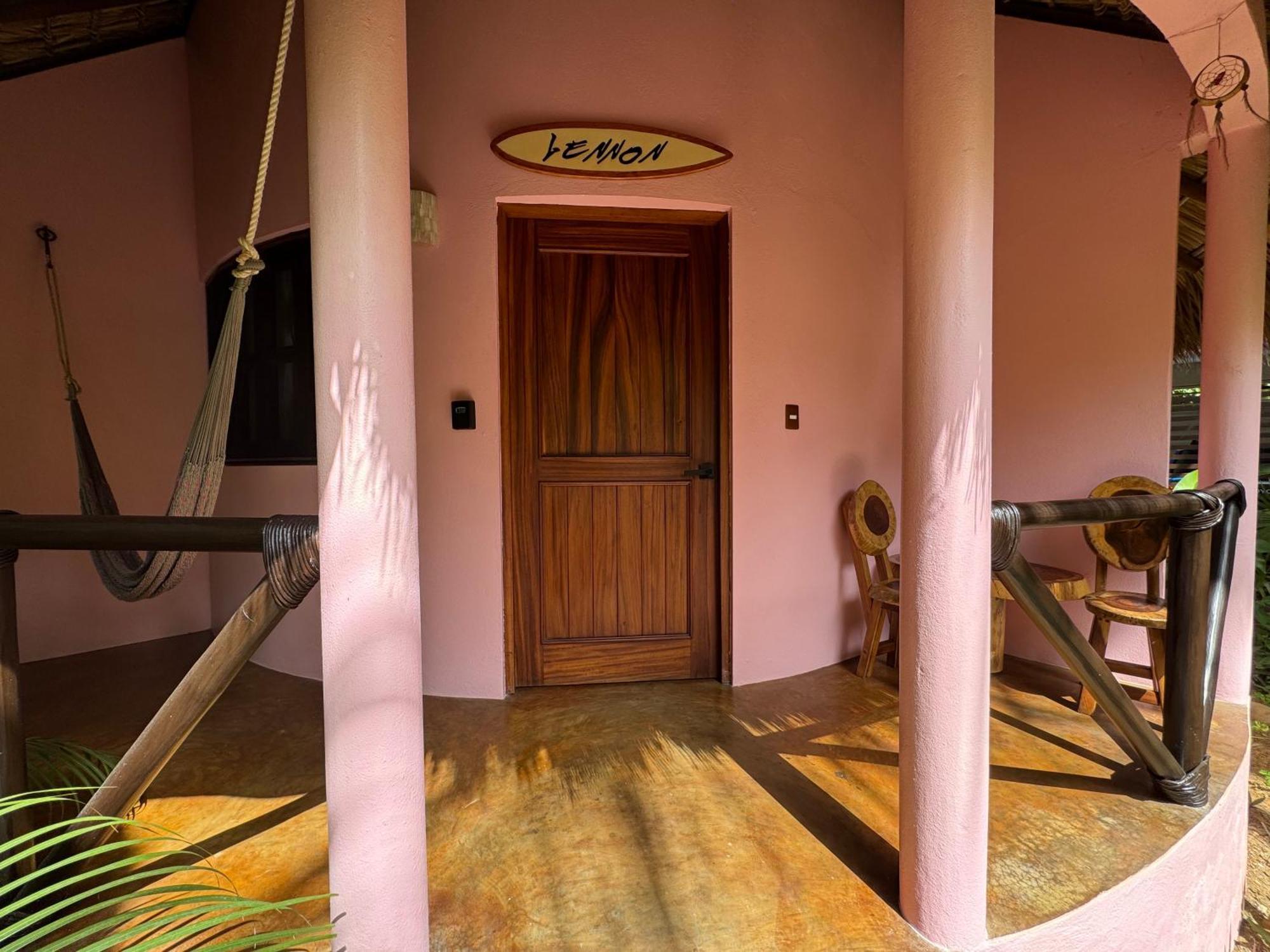One Love Hostal Puerto Escondido ภายนอก รูปภาพ