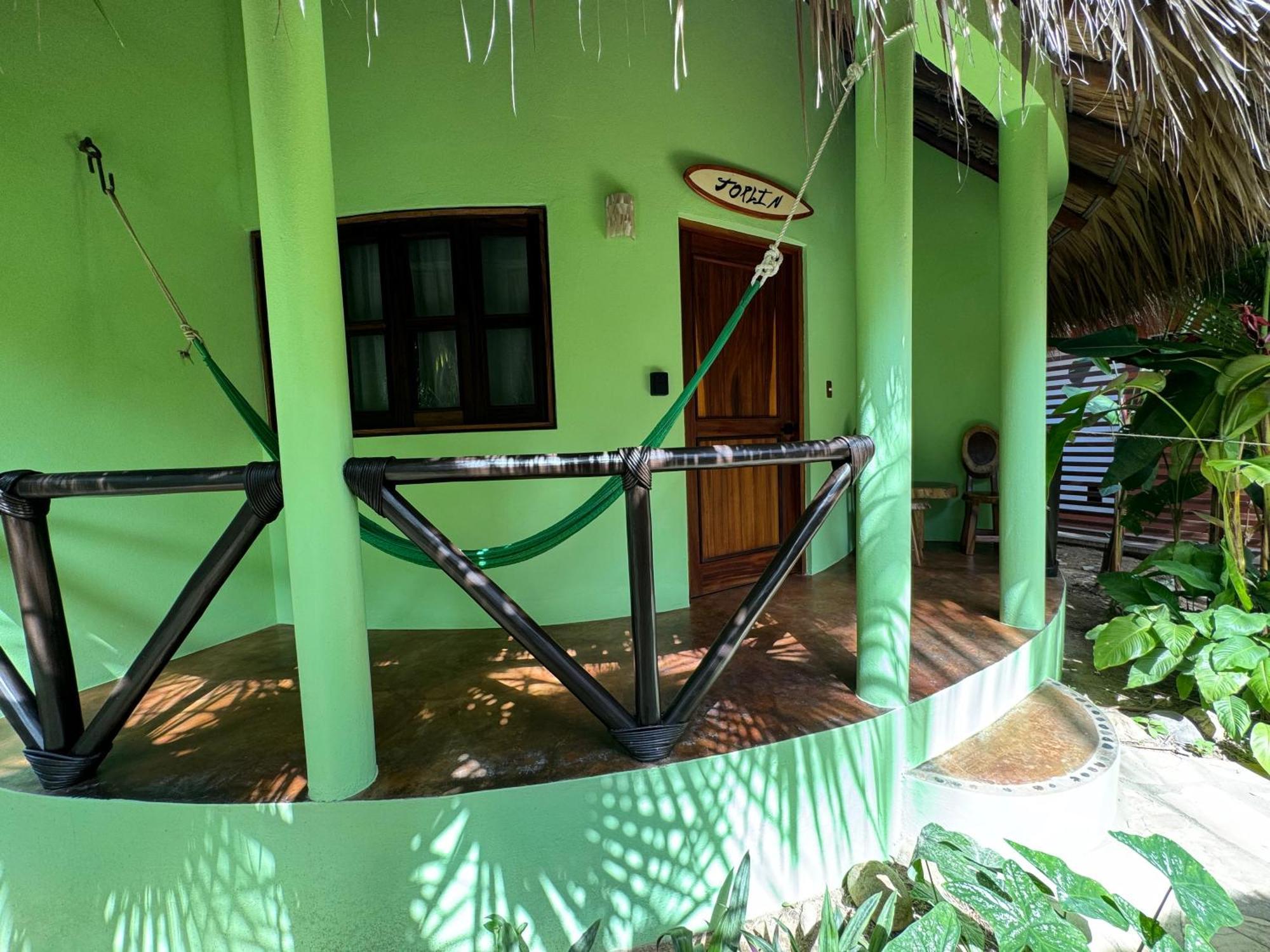 One Love Hostal Puerto Escondido ภายนอก รูปภาพ